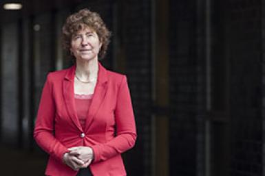 Tanja van der Lippe en Bas van Bavel voorzitter resp. vice-voorzitter Sociaal-Wetenschappelijke Raad (SWR)