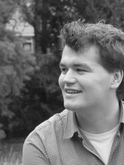 Dr. (Julian) Rengers